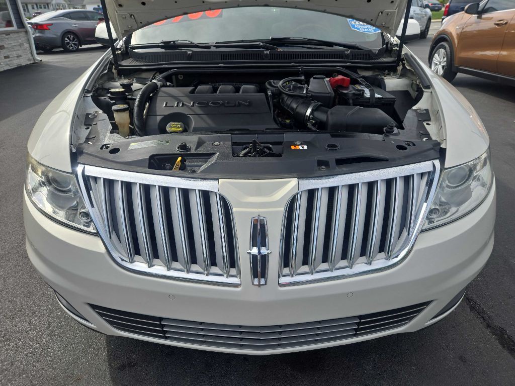 2009 Lincoln MKS Image 36