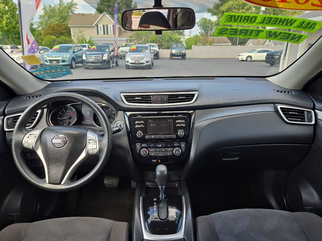 2016 Nissan Rogue Image 14