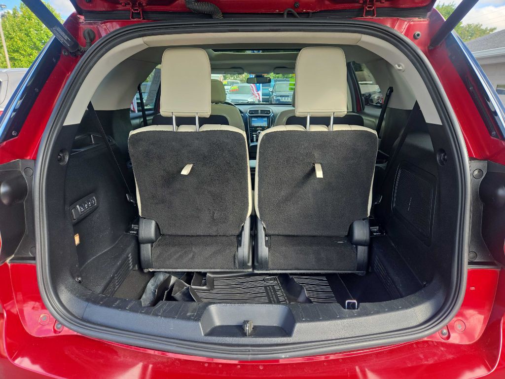 2017 Ford Explorer Image 16
