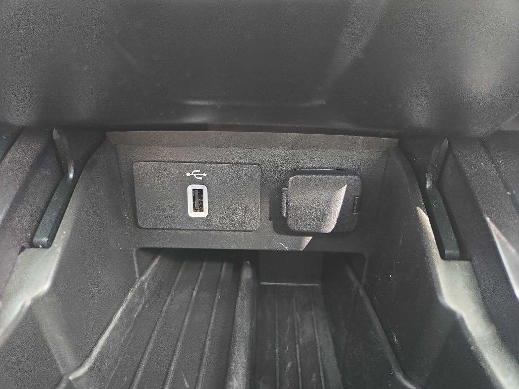 2017 Ford Explorer Image 29