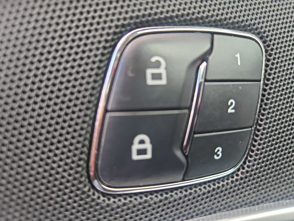 2017 Ford Explorer Image 34
