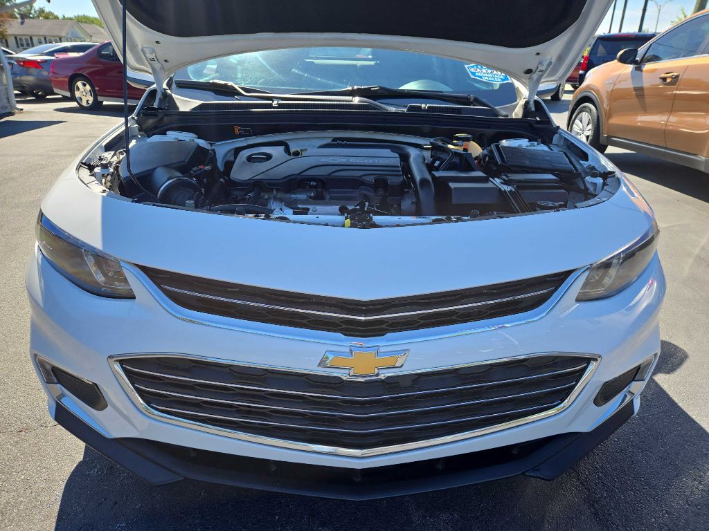 2018 Chevrolet Malibu Image 36