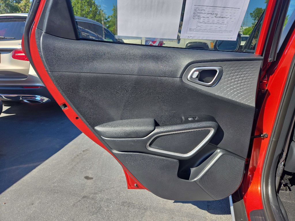 2020 Kia Soul Image 28