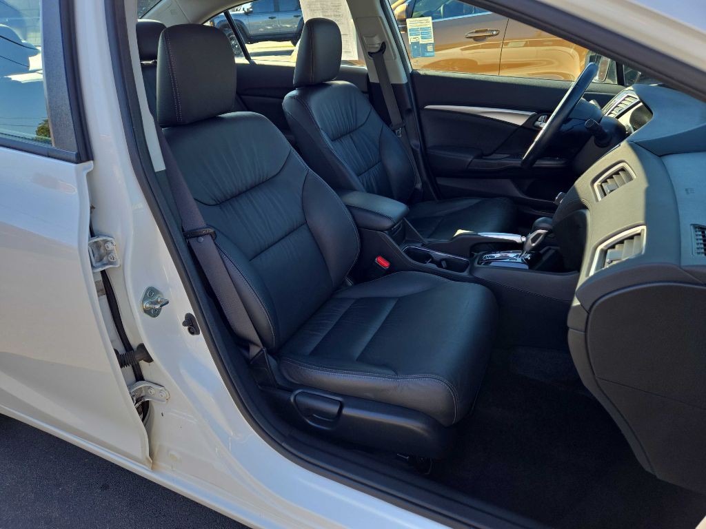 2015 Honda Civic Image 11