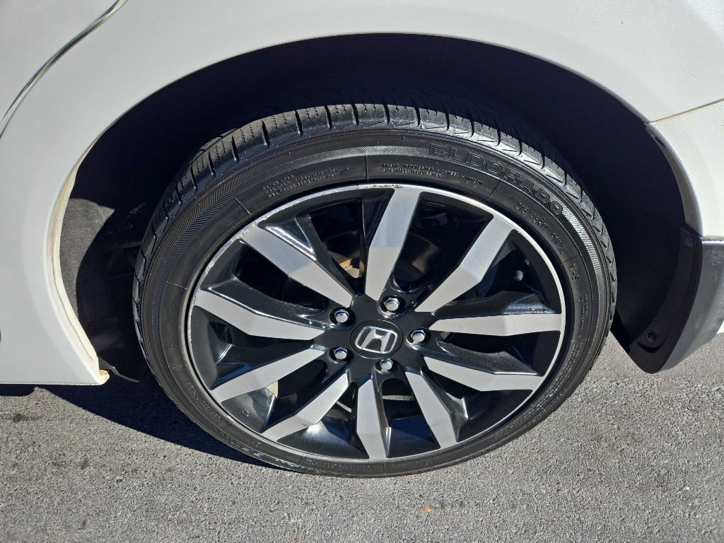 2015 Honda Civic Image 33