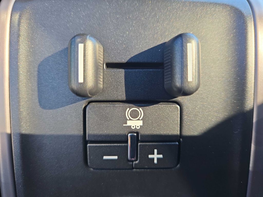 2018 GMC Sierra Image 21