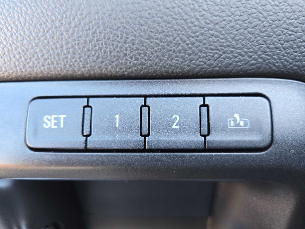 2018 GMC Sierra Image 34