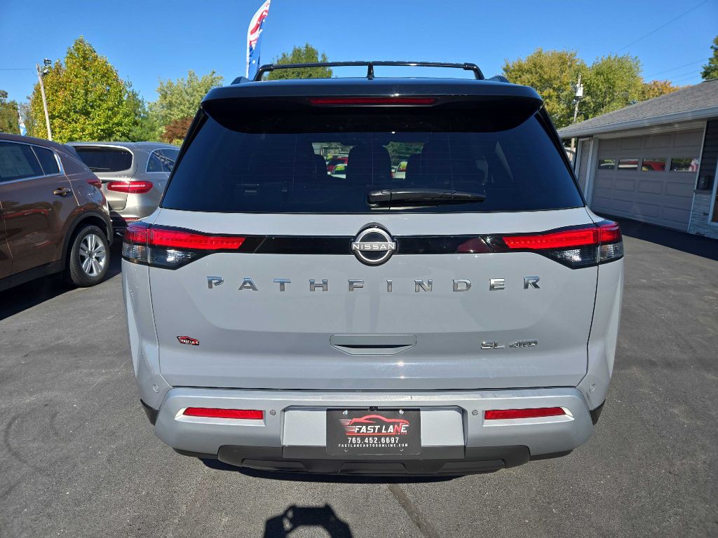 2023 Nissan Pathfinder Image 4