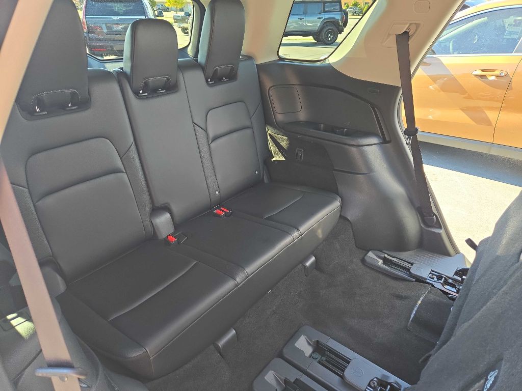 2023 Nissan Pathfinder Image 14