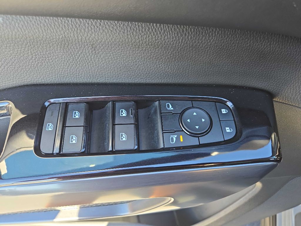 2023 Nissan Pathfinder Image 34