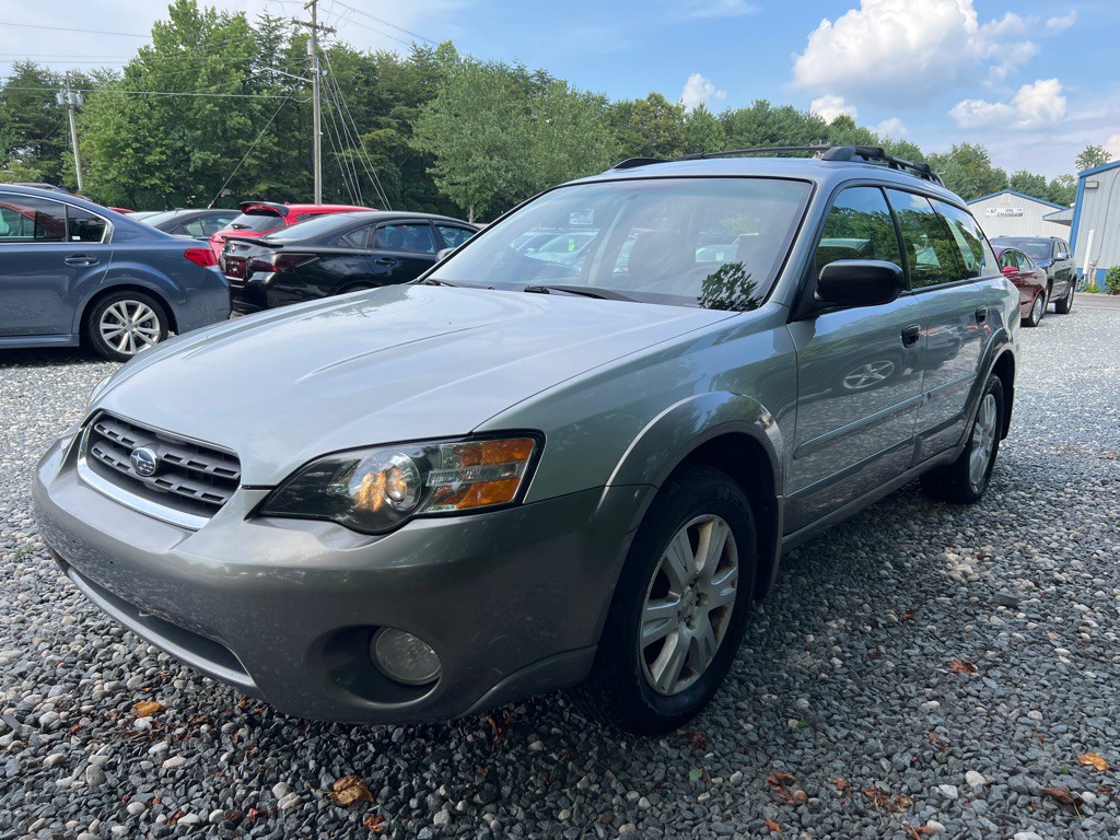 2005 Subaru Legacy Image 1