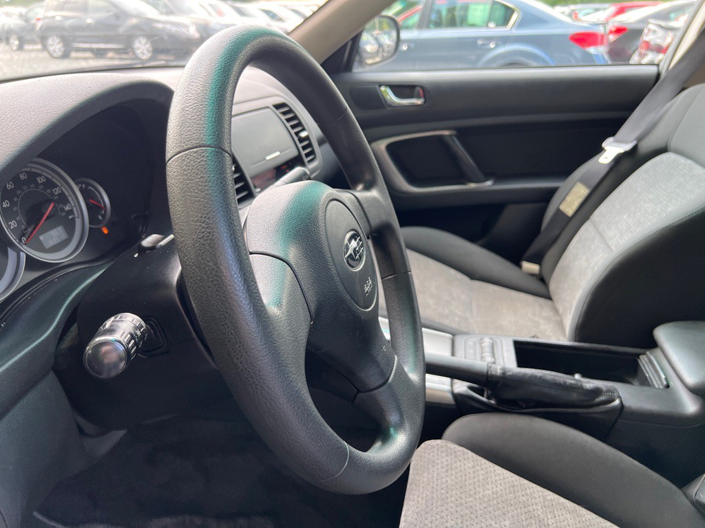 2005 Subaru Legacy Image 12