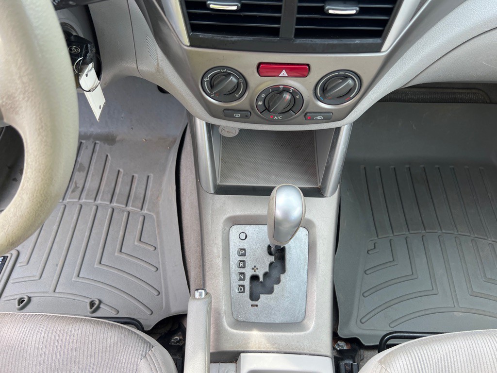2009 Subaru Forester Image 16