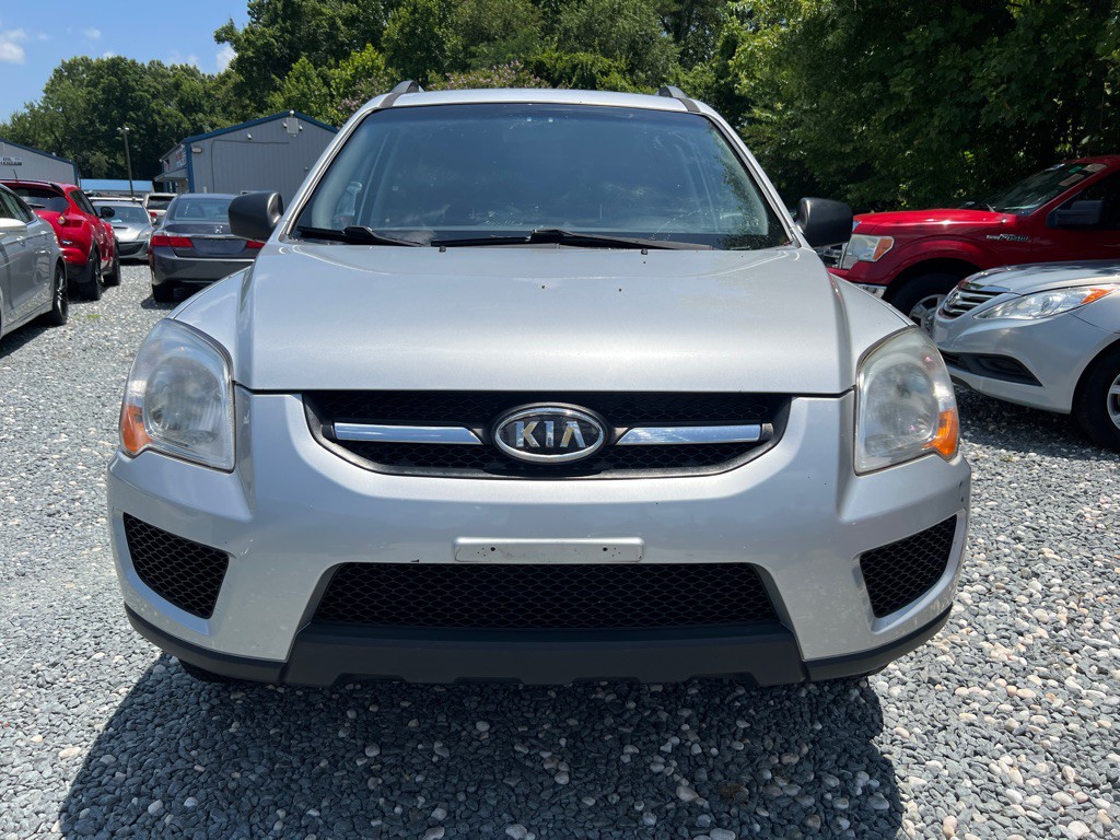 2010 Kia Sportage Image 8