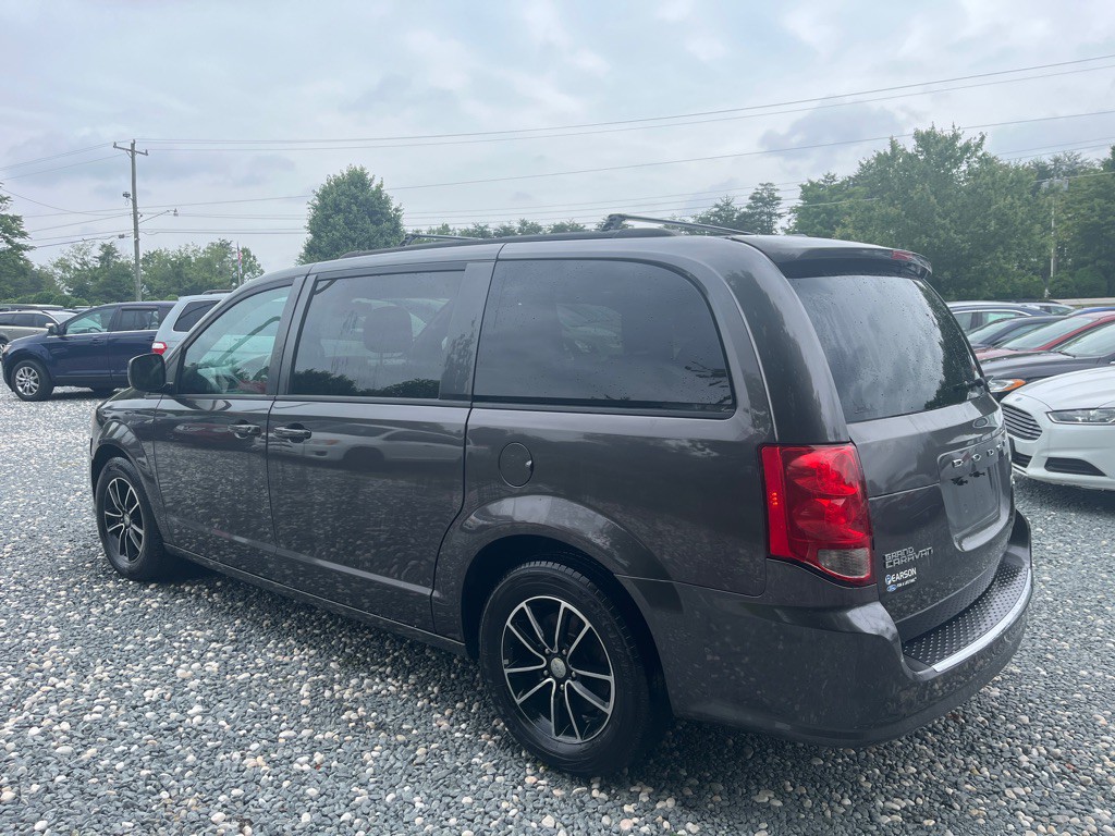 2018 Dodge Grand Caravan Image 3