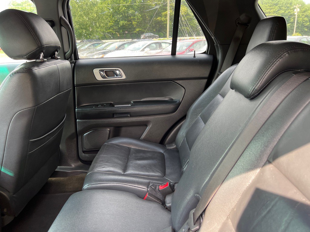 2013 Ford Explorer Image 19