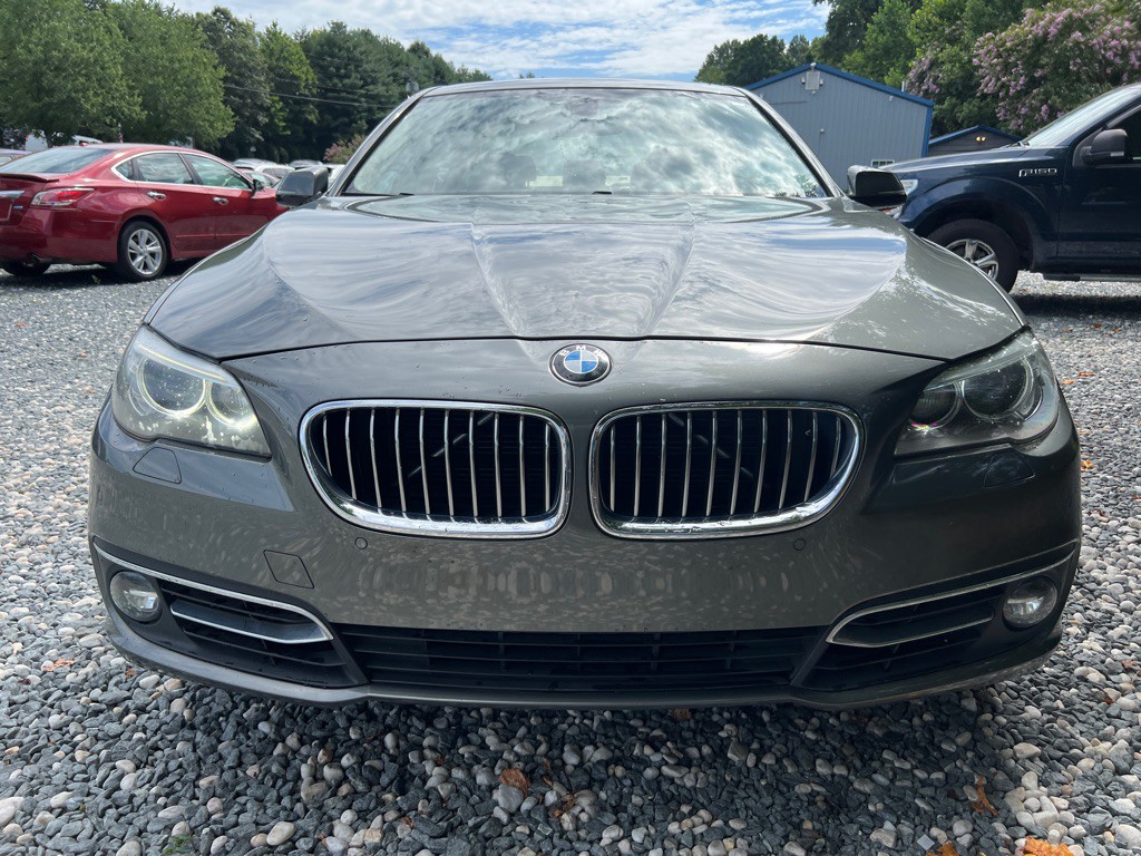 2015 BMW 5 Series Image 8