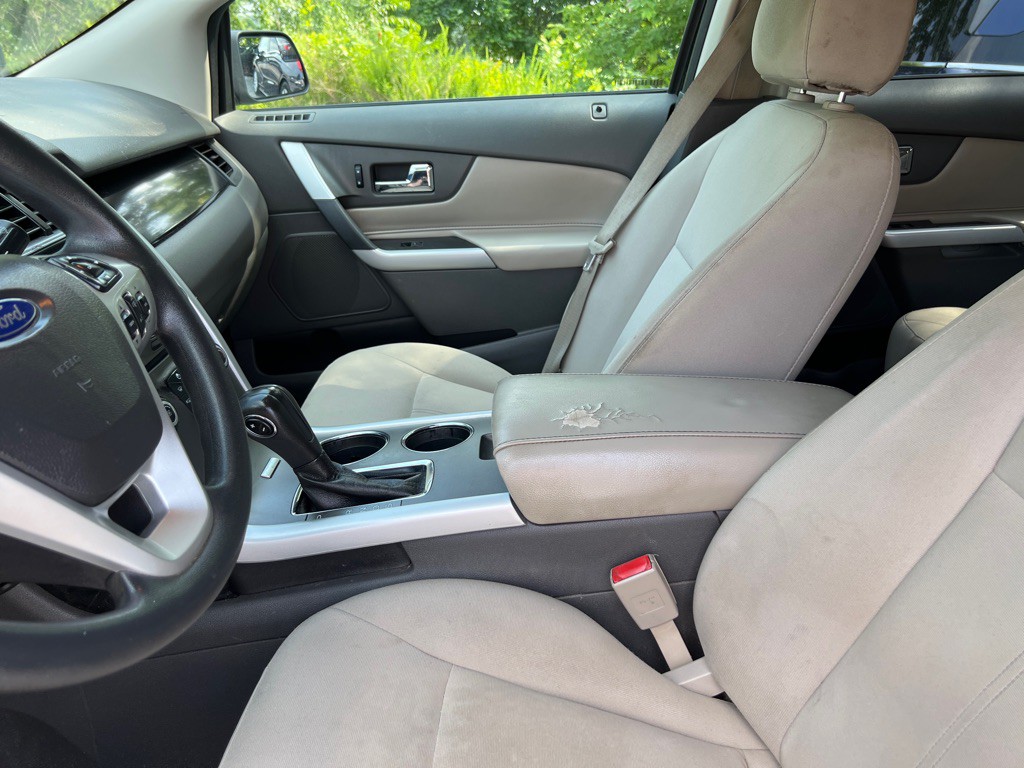 2014 Ford Edge Image 13