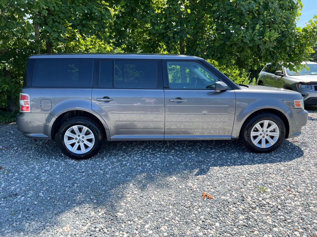 2010 Ford Flex Image 6