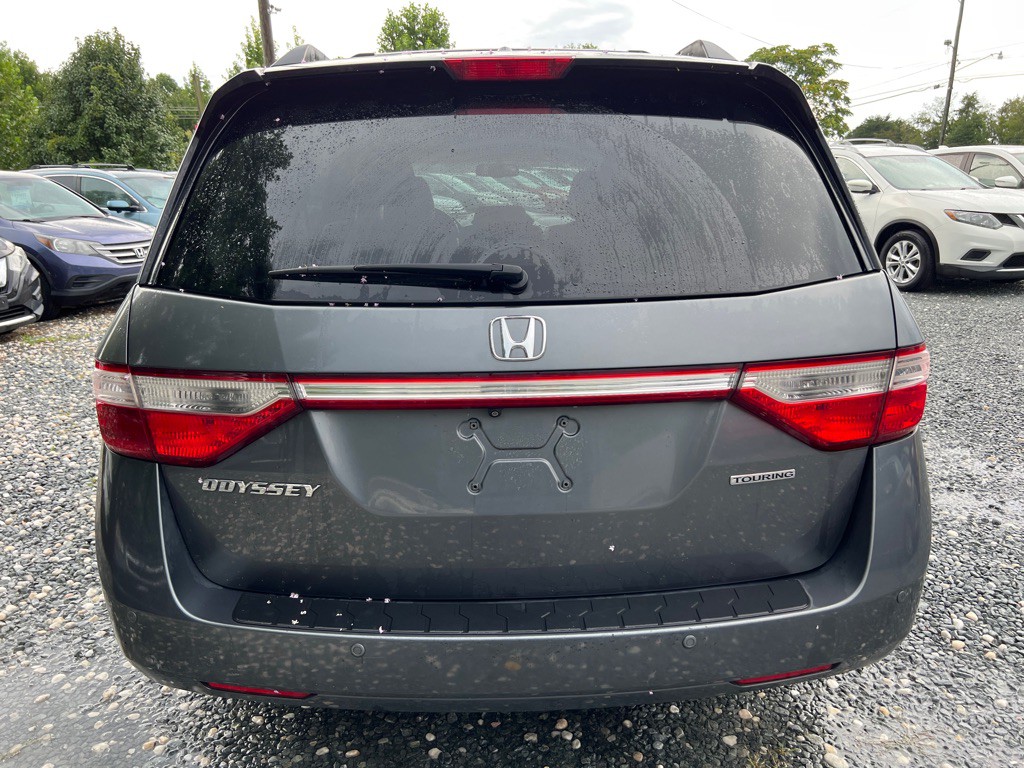 2012 Honda Odyssey Image 4