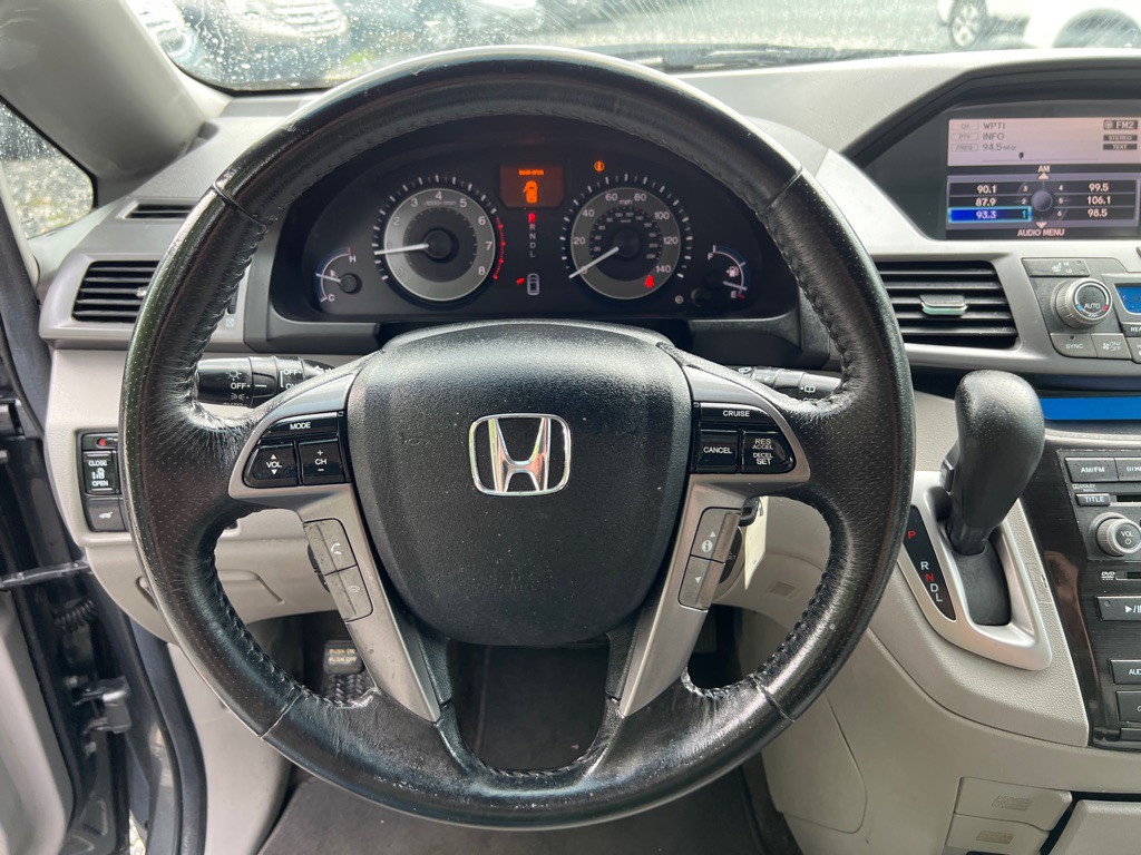 2012 Honda Odyssey Image 15