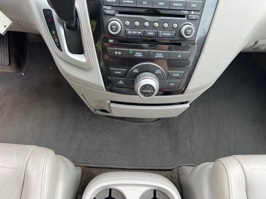 2012 Honda Odyssey Image 17