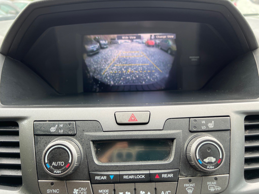 2012 Honda Odyssey Image 19