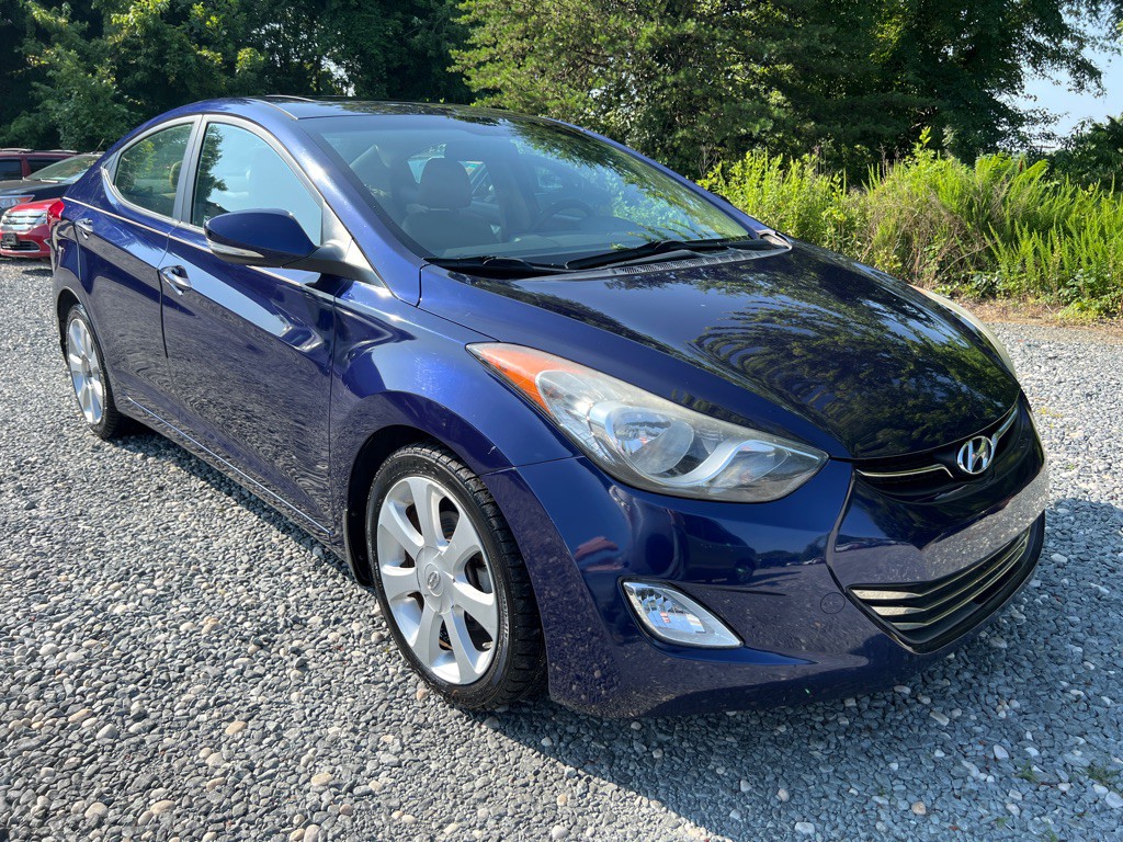 2013 Hyundai Elantra Image 7