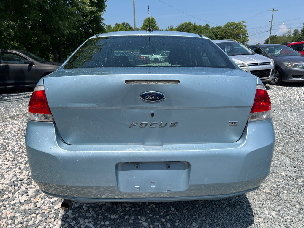 2008 Ford Focus Image 4