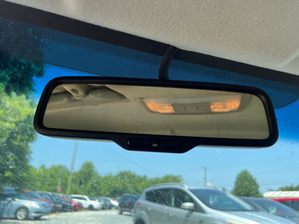 2008 Ford Focus Image 17