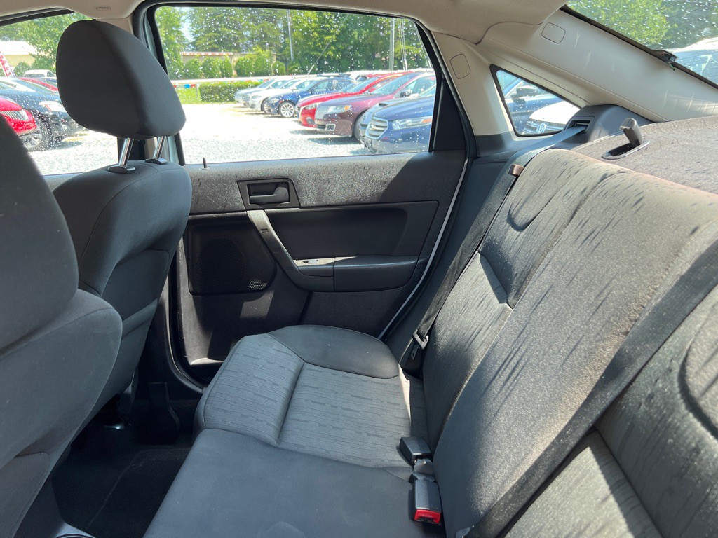 2008 Ford Focus Image 19
