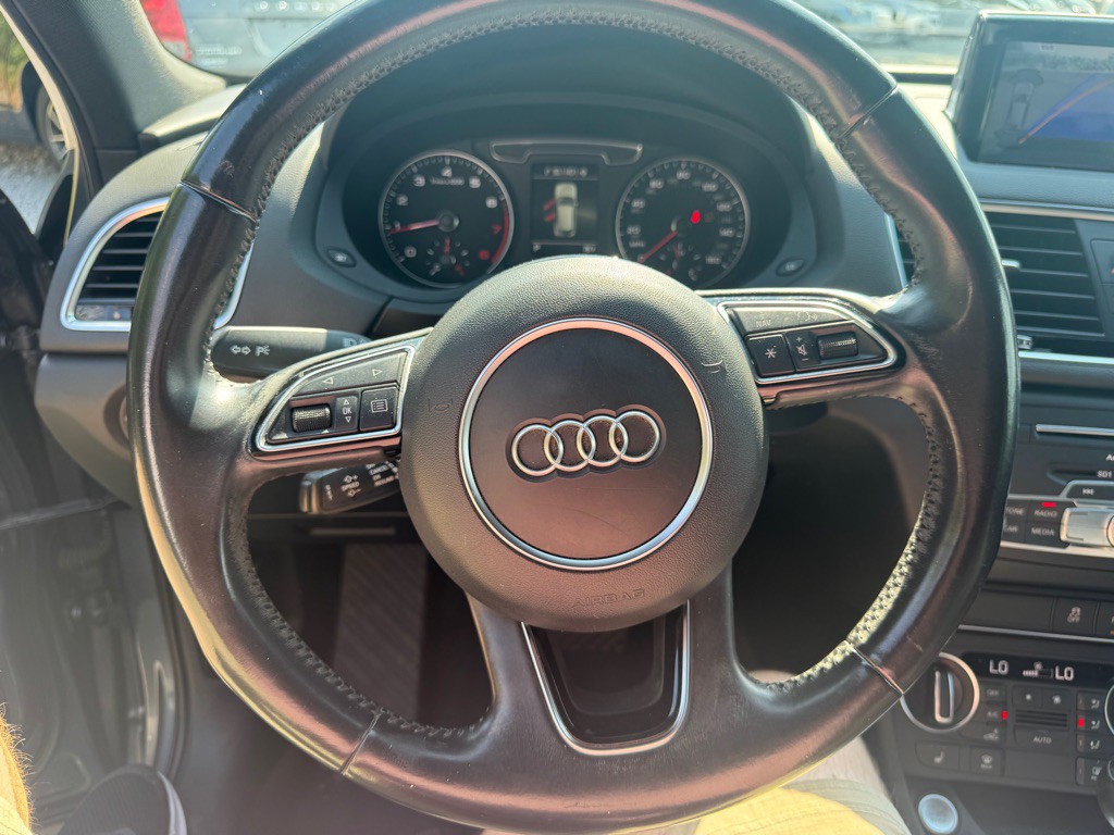 2016 Audi Q3 Image 10