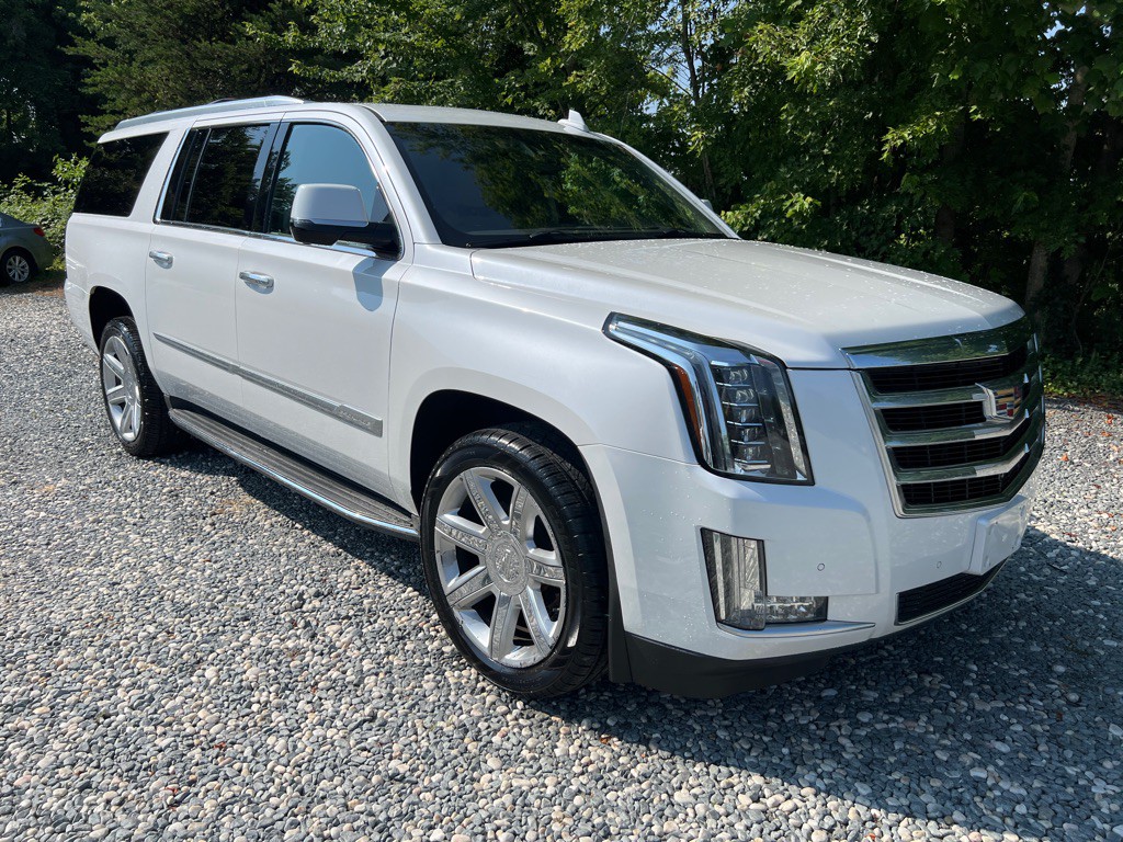2016 Cadillac Escalade Image 7