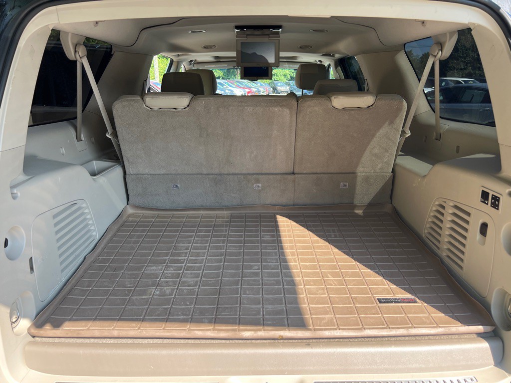 2016 Cadillac Escalade Image 25