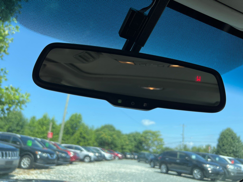 2013 Subaru Legacy Image 18