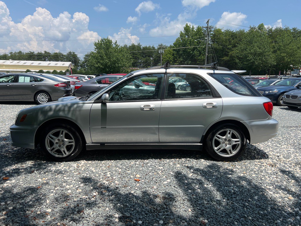 2002 Subaru Impreza Image 2