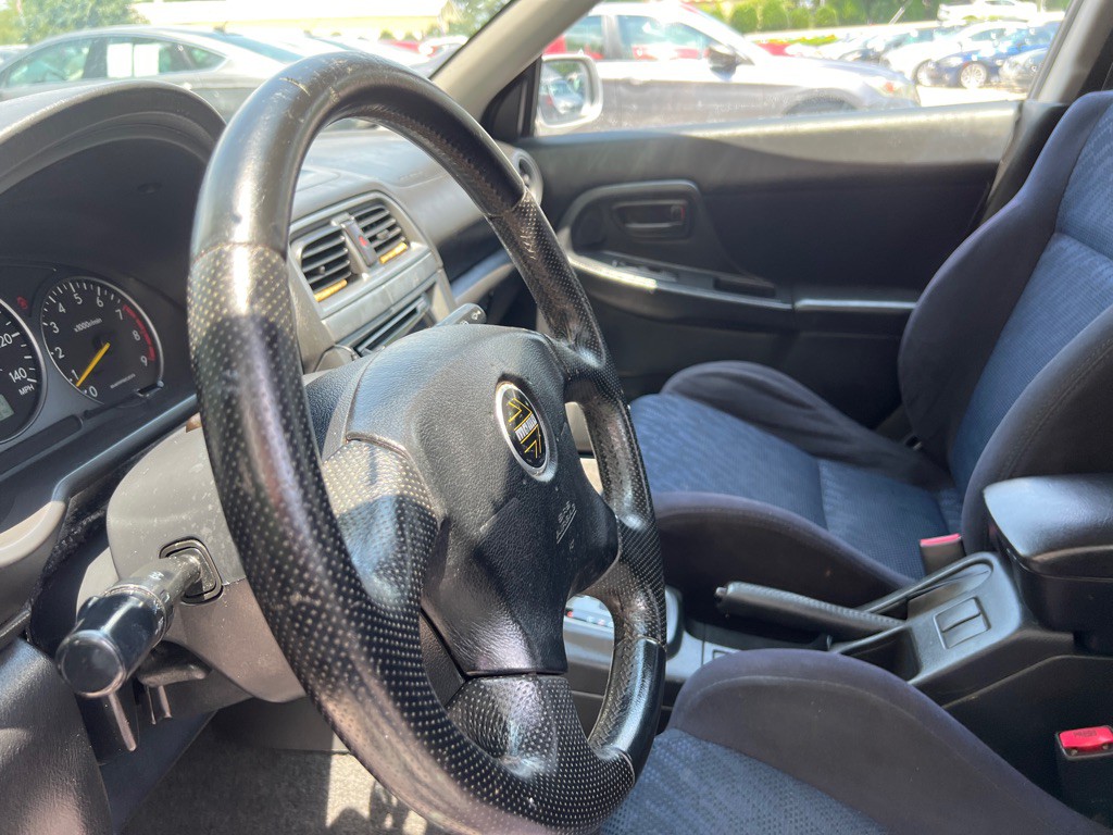 2002 Subaru Impreza Image 12