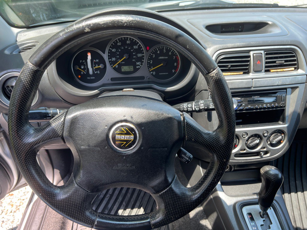 2002 Subaru Impreza Image 14