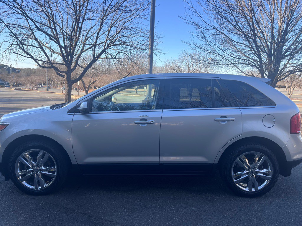 2013 Ford Edge Image 2