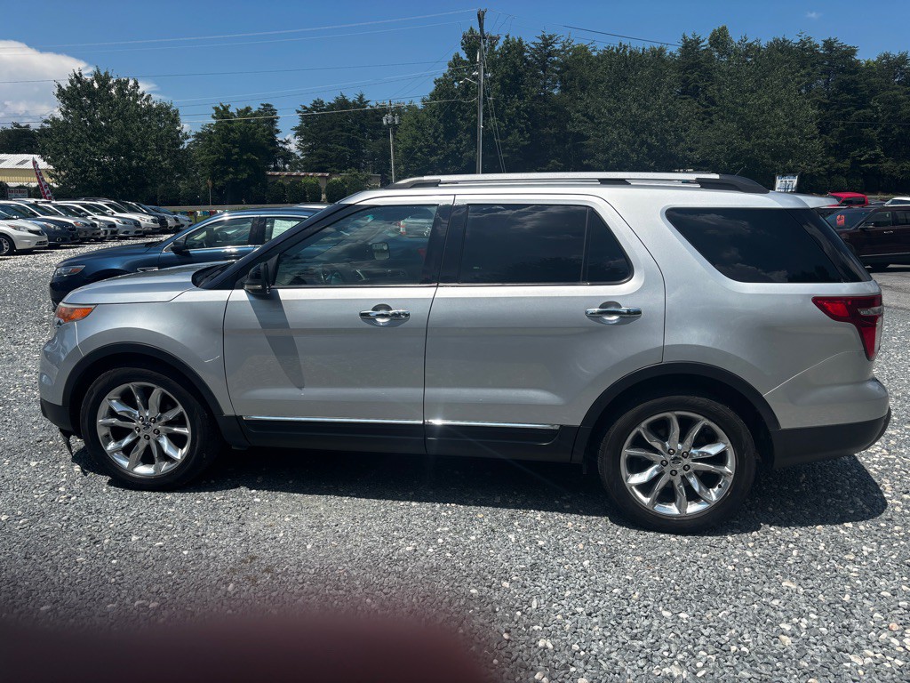 2011 Ford Explorer Image 6