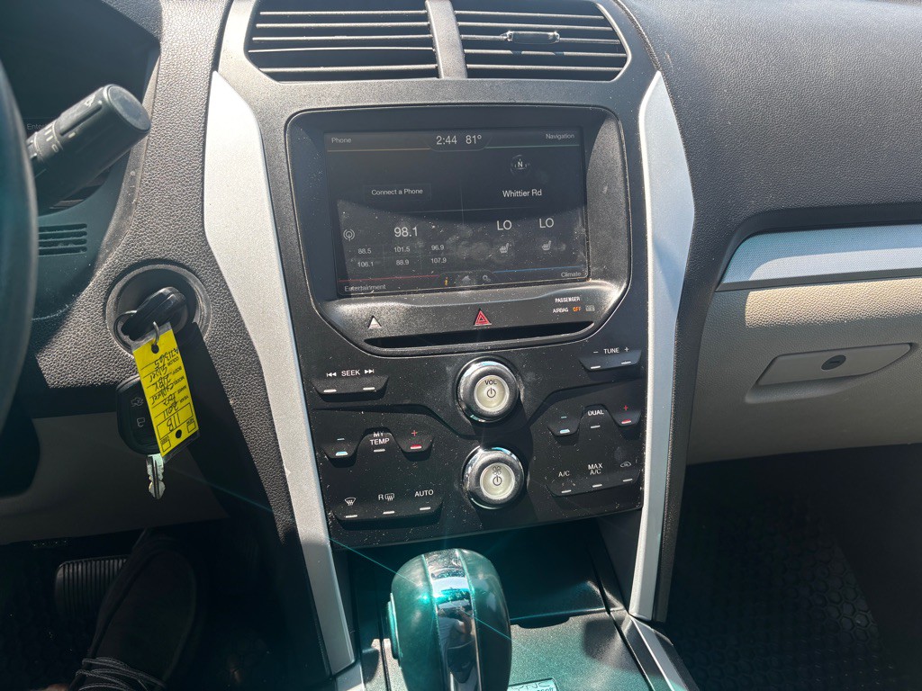 2011 Ford Explorer Image 16