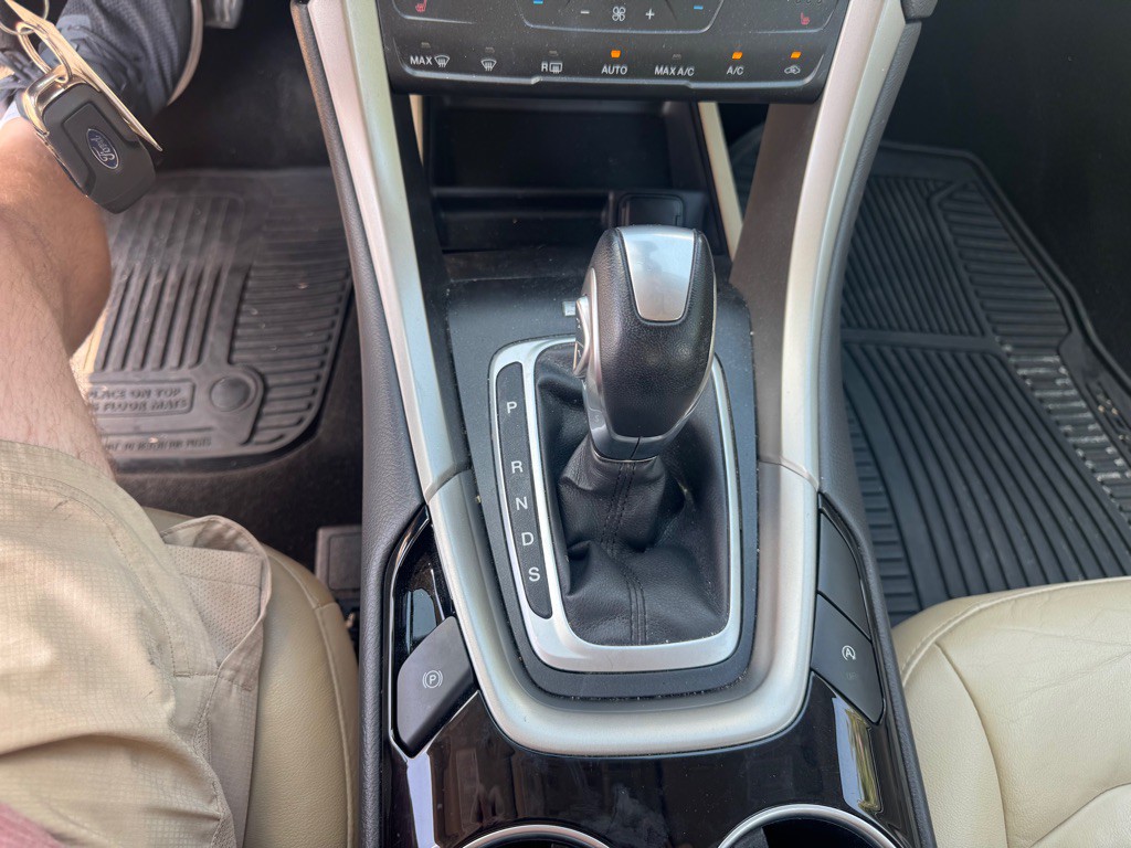 2013 Ford Fusion Image 12