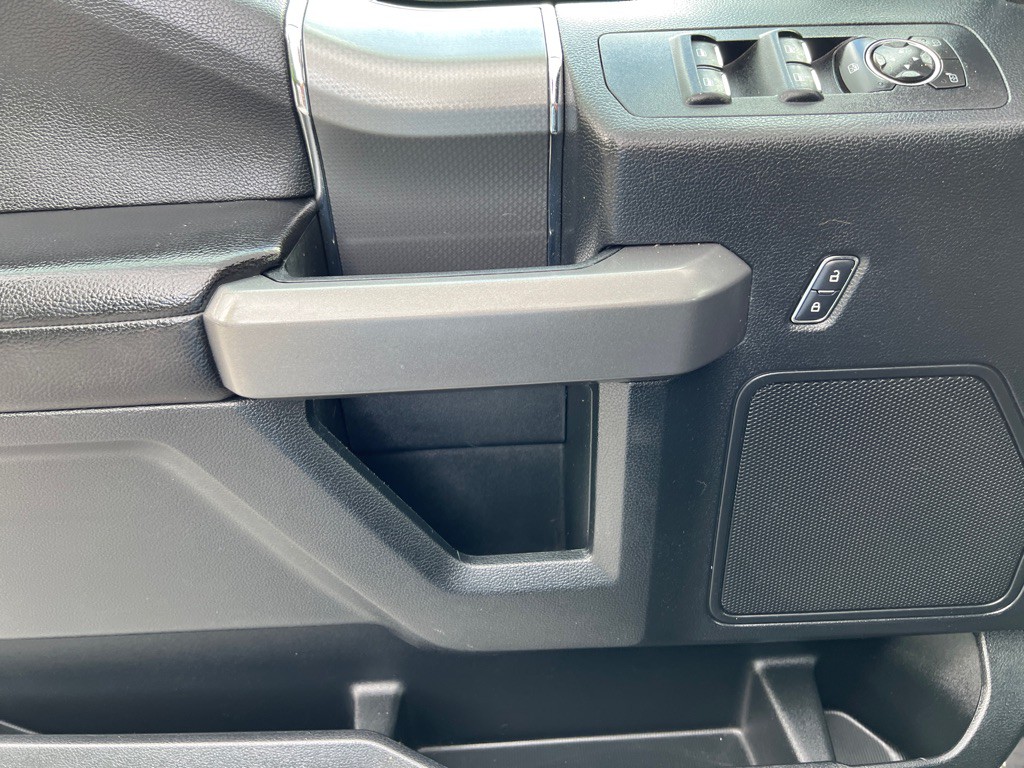 2015 Ford F-150 Image 11