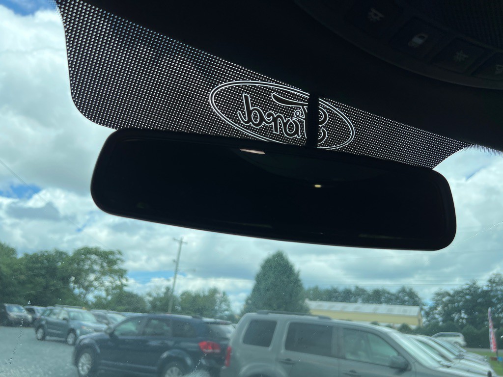 2015 Ford F-150 Image 17