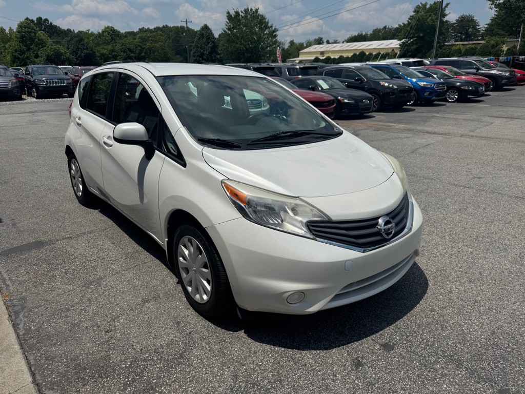 2014 Nissan Versa Image 3