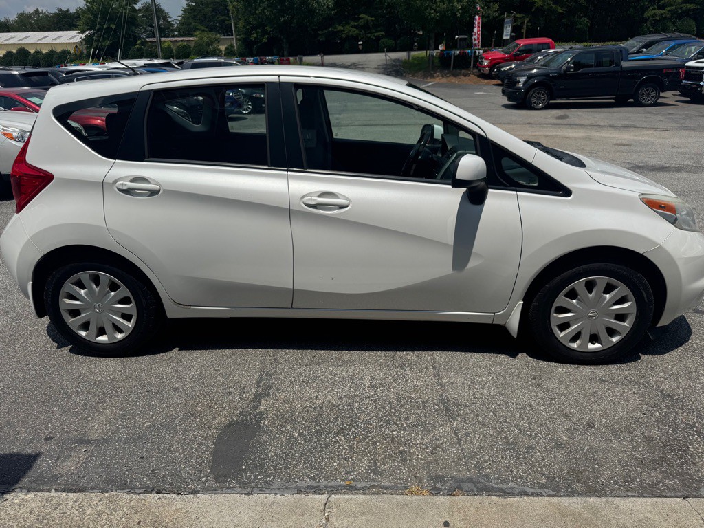 2014 Nissan Versa Image 8