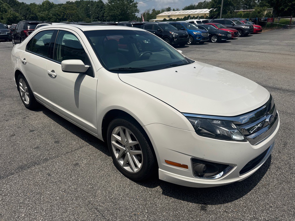 2010 Ford Fusion Image 3