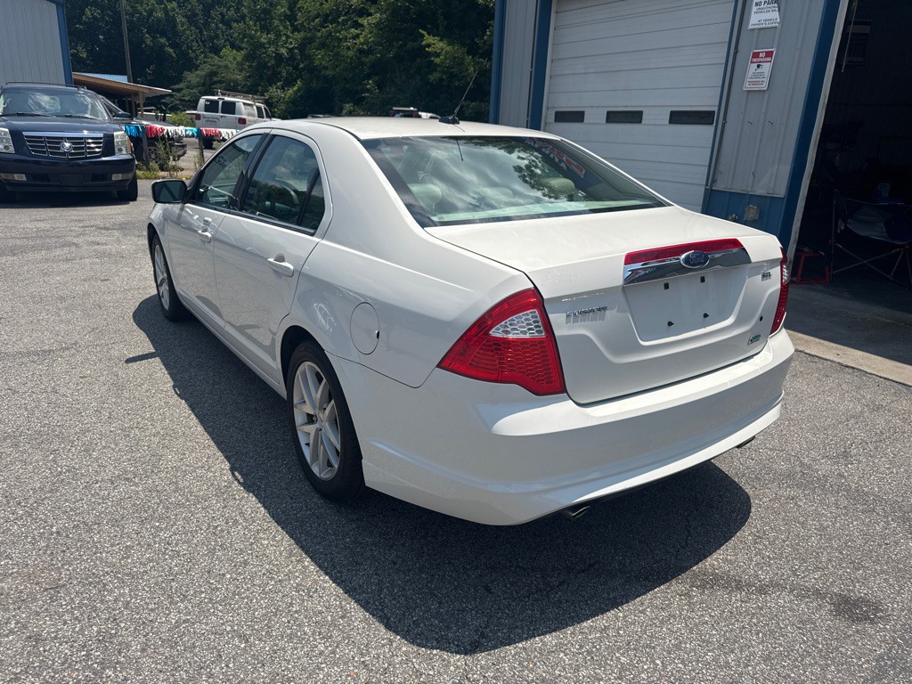 2010 Ford Fusion Image 5