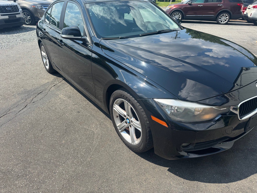 2014 BMW 3 Series Image 3
