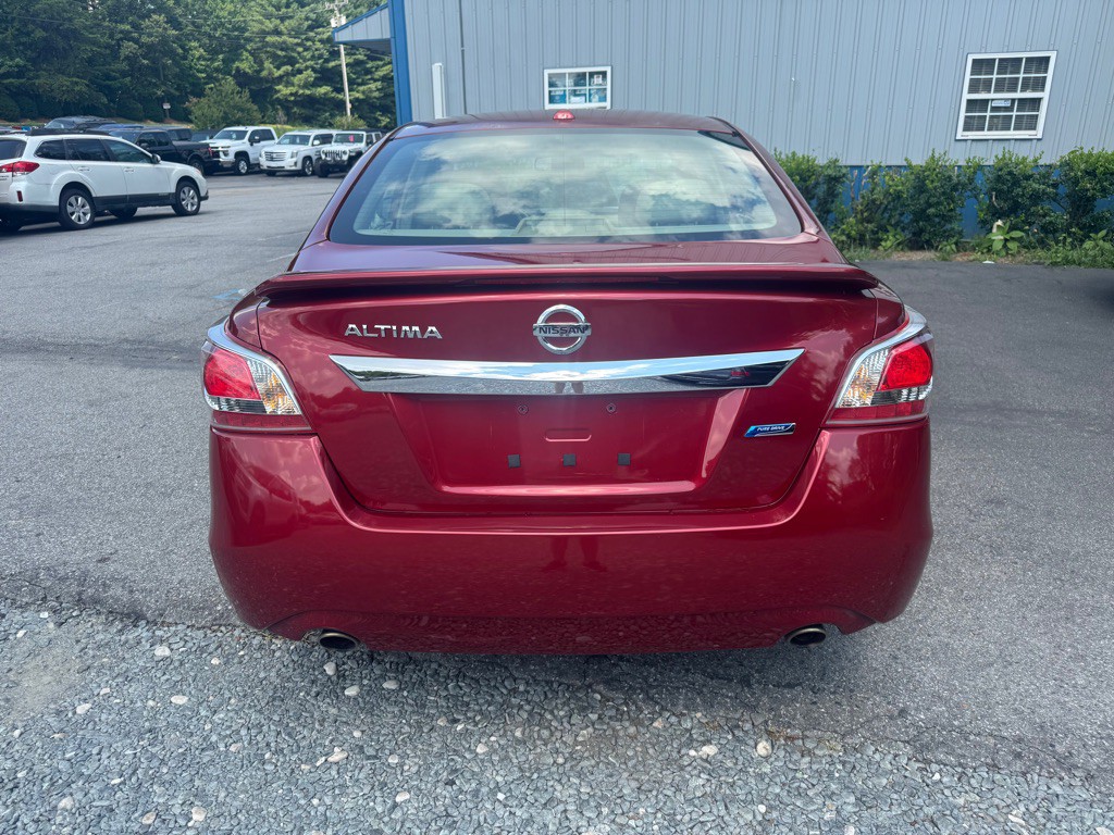 2013 Nissan Altima Image 6